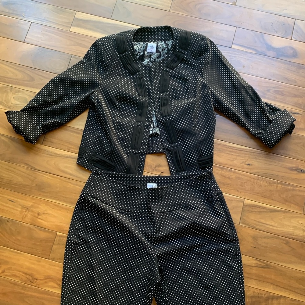 NWOT CABI SUITE